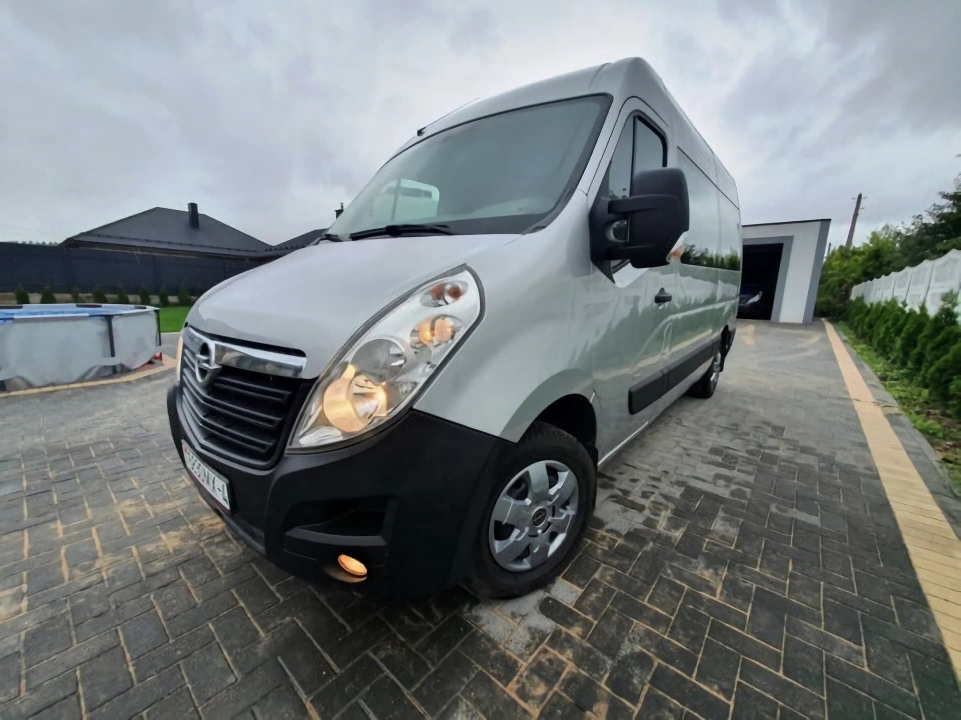 Трансфер из Беловежской пущи в Брест на микроавтобусе