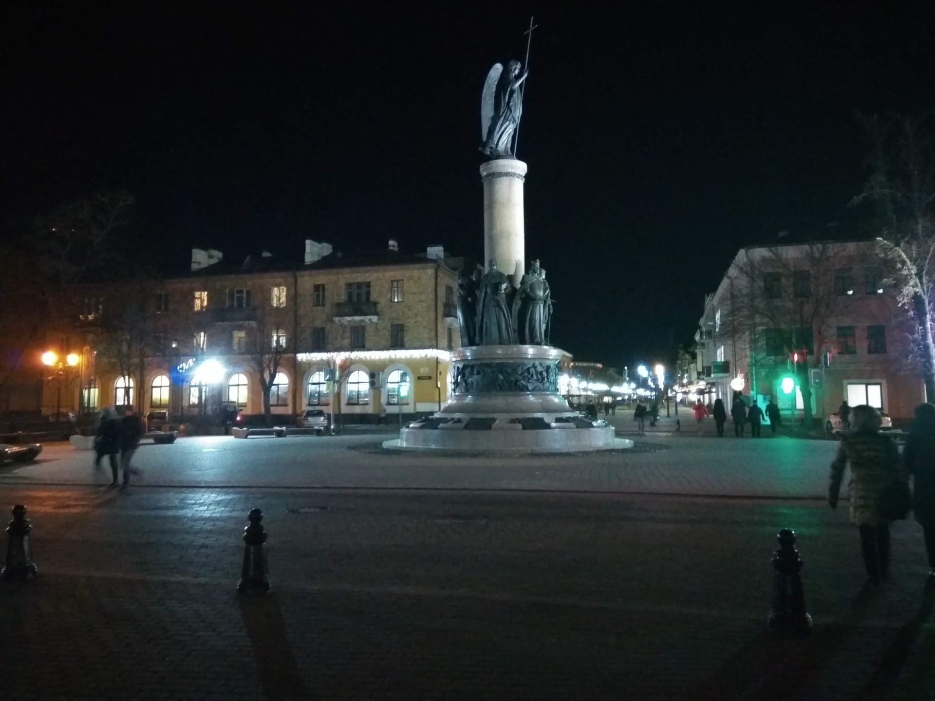Памятник Тысячелетию Бреста