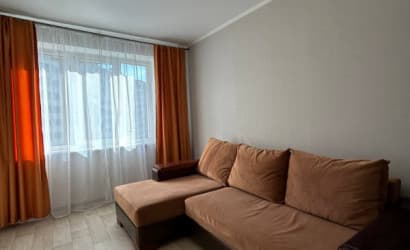 Ул. Октябрьской революции 3 — фото 2