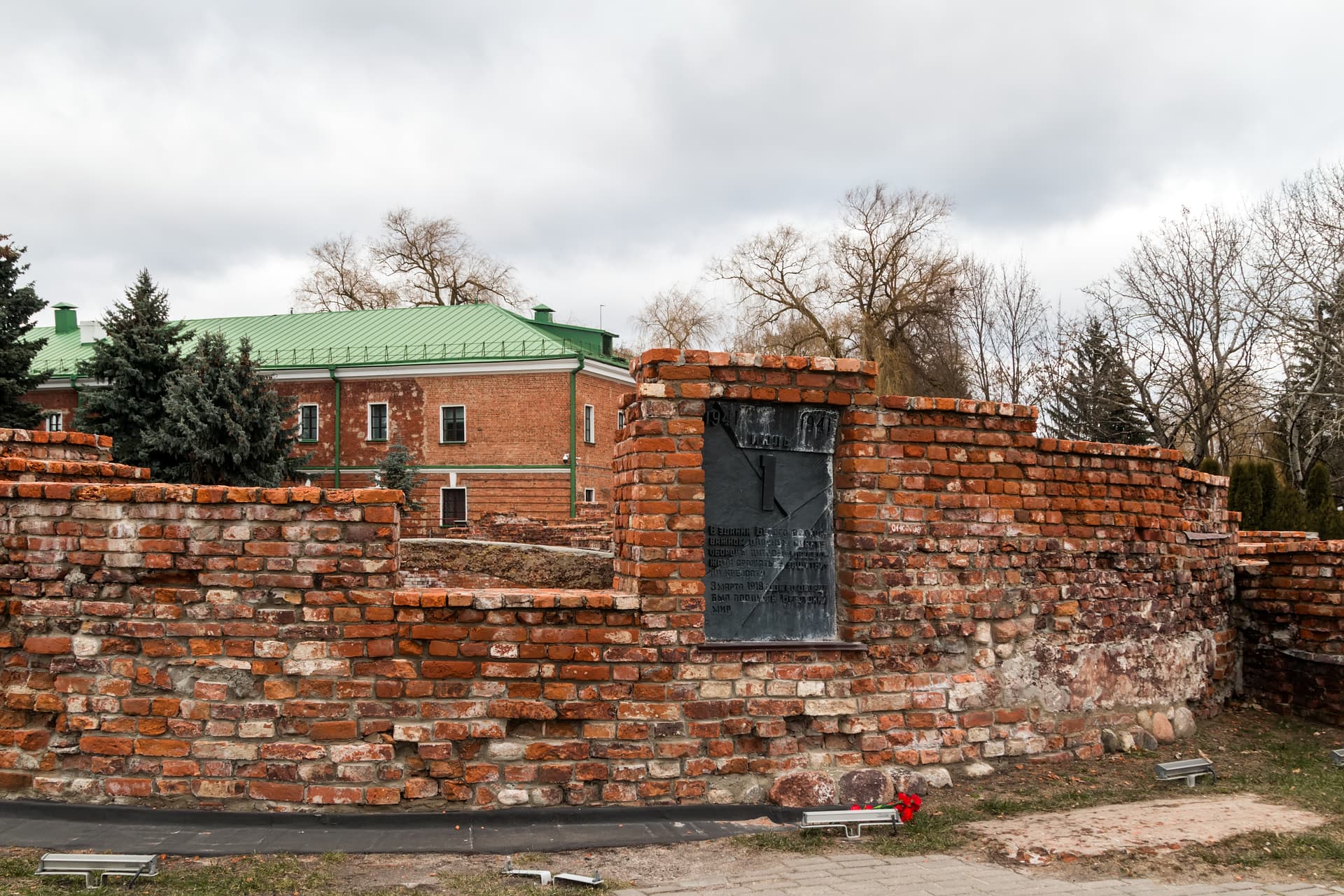 Белый дворец (Брестская крепость) — фото 2